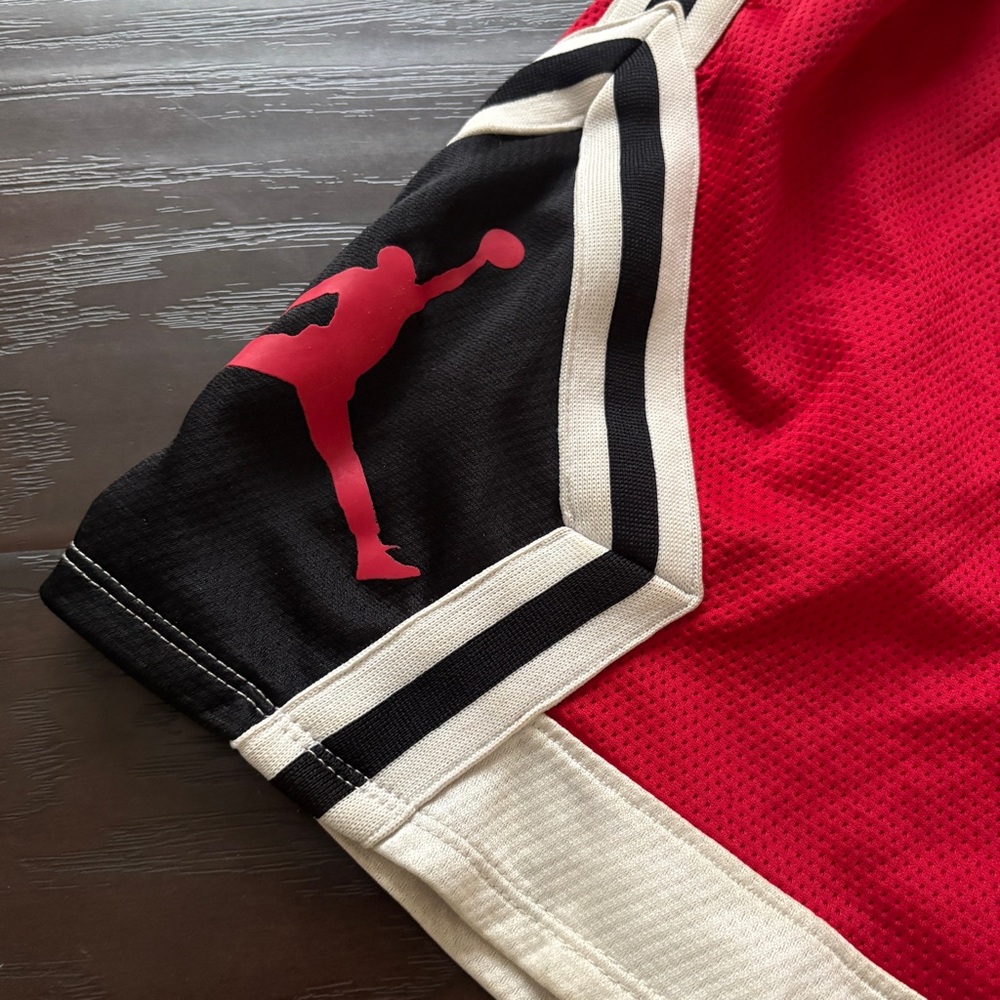 Jordan Jumpman Red Black & White Basketball Shorts - Picture 3 of 13